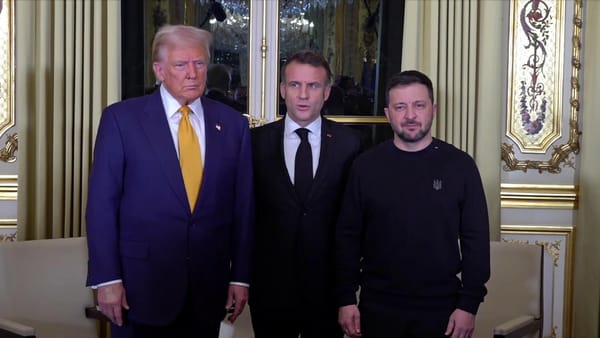 Trump, Macron and Zelenski meeting in Paris.